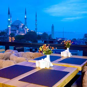 Hotel Perula &