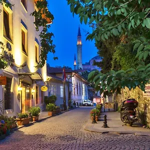 Zeynep Sultan *** Istanbul